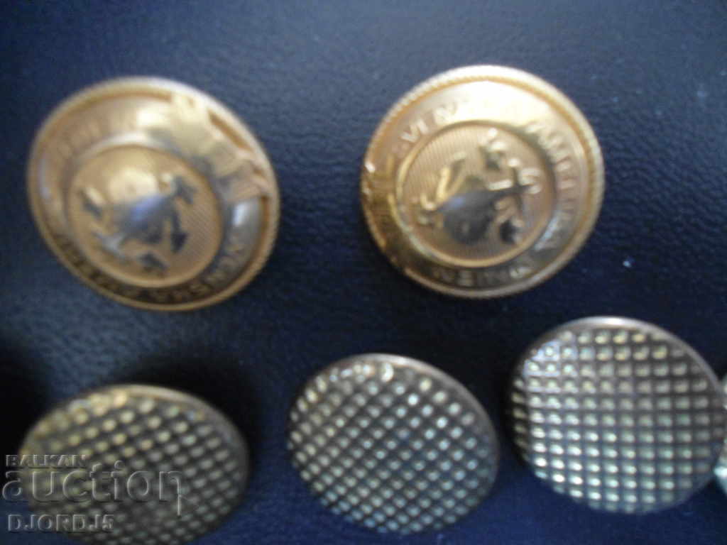 Πολλά παλιά κουμπιά με τιμή 4.00 BGN | € 2.05 Πολλά παλιά κουμπιά με τιμή 4.00 BGN | € 2.05