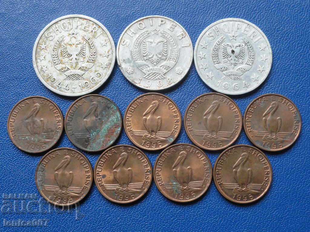 Livrarea Albania - Lot (12 bucăți) Livrarea Albania - Lot (12 bucăți)