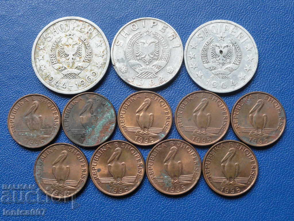 Albania - Lot (12 pieces) - 6 Albania - Lot (12 pieces) - 6