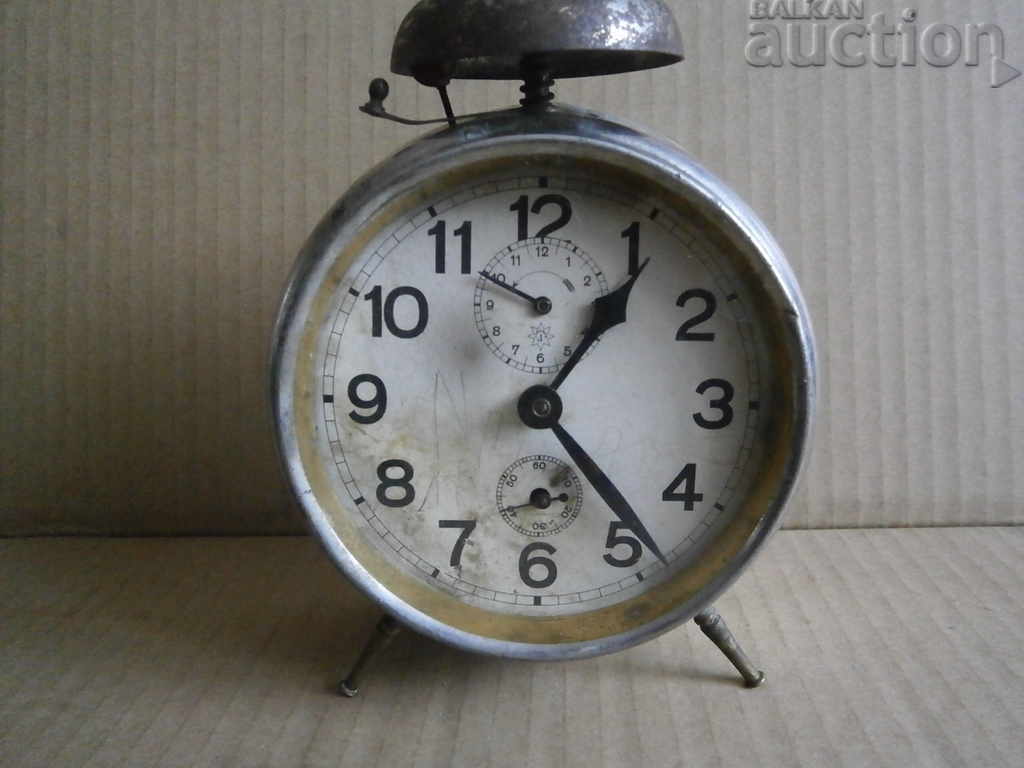 OLD DESK CLOCK JUNGHANS YUNGHANS alarm clock with price 51.00 BGN | € 26.08 OLD DESK CLOCK JUNGHANS YUNGHANS alarm clock with price 51.00 BGN | € 26.08