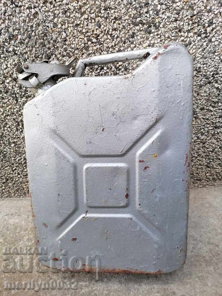 Tube 10 liters of fuel from the 70s PRC with price 39.00 BGN | € 19.94 Tube 10 liters of fuel from the 70s PRC with price 39.00 BGN | € 19.94