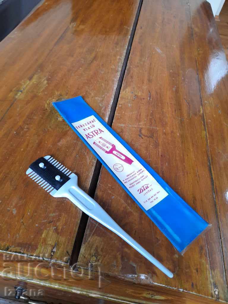 Astra Thinning Comb with price 16.00 BGN | € 8.18 Astra Thinning Comb with price 16.00 BGN | € 8.18