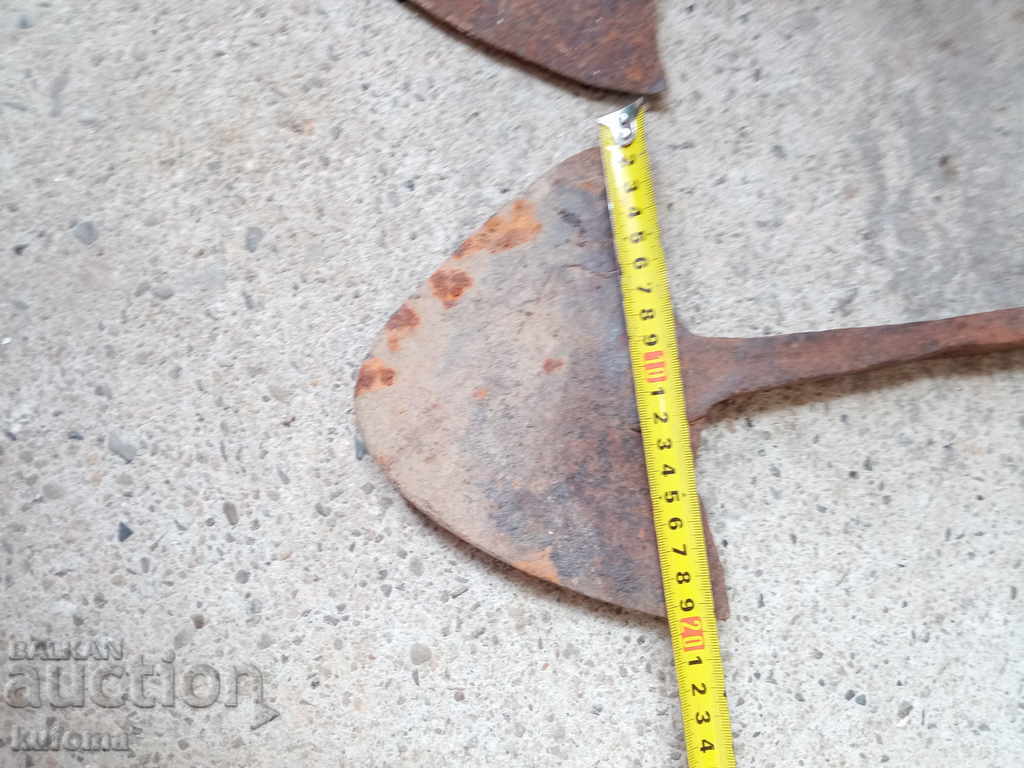 Παράδοση Παλαιά γεωργικά αντικείμενα σιδήρου