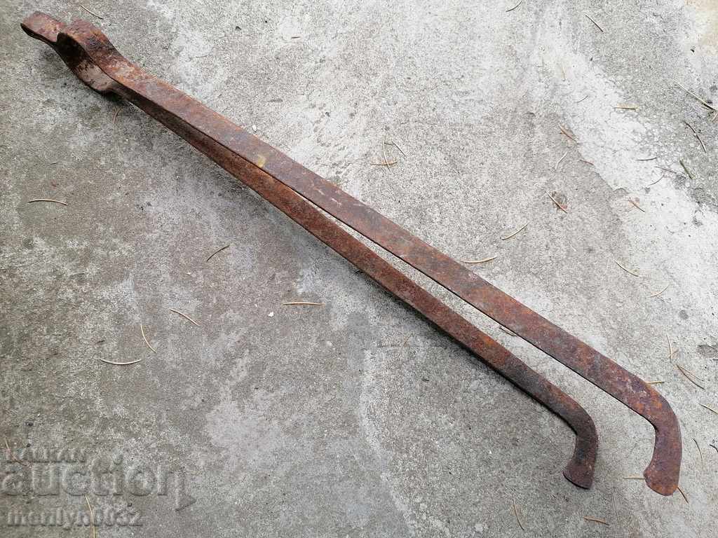 Delivery of Old dilaf, mash, wrought iron for a furnace Delivery of Old dilaf, mash, wrought iron for a furnace