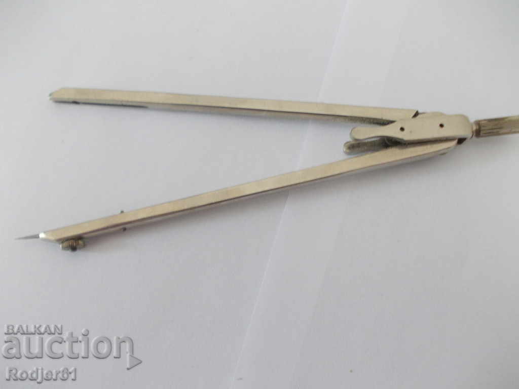 Delivery of stationery - compasses 2 pcs