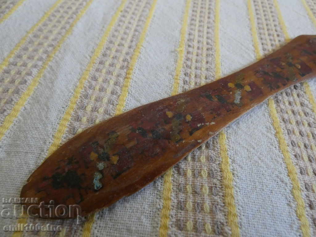 Letter knife - wood with ethnic motifs with price 6.00 BGN | € 3.07 Letter knife - wood with ethnic motifs with price 6.00 BGN | € 3.07