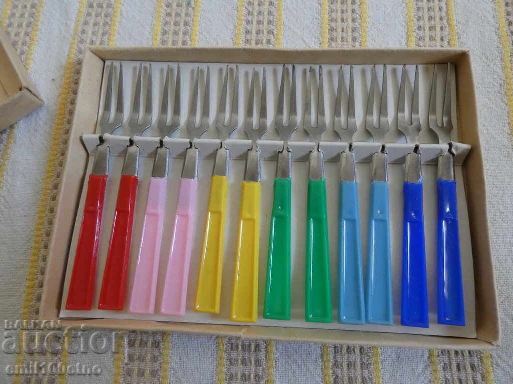 Set of 12 small picnic forks Poland - unused with price 10.00 BGN | € 5.11