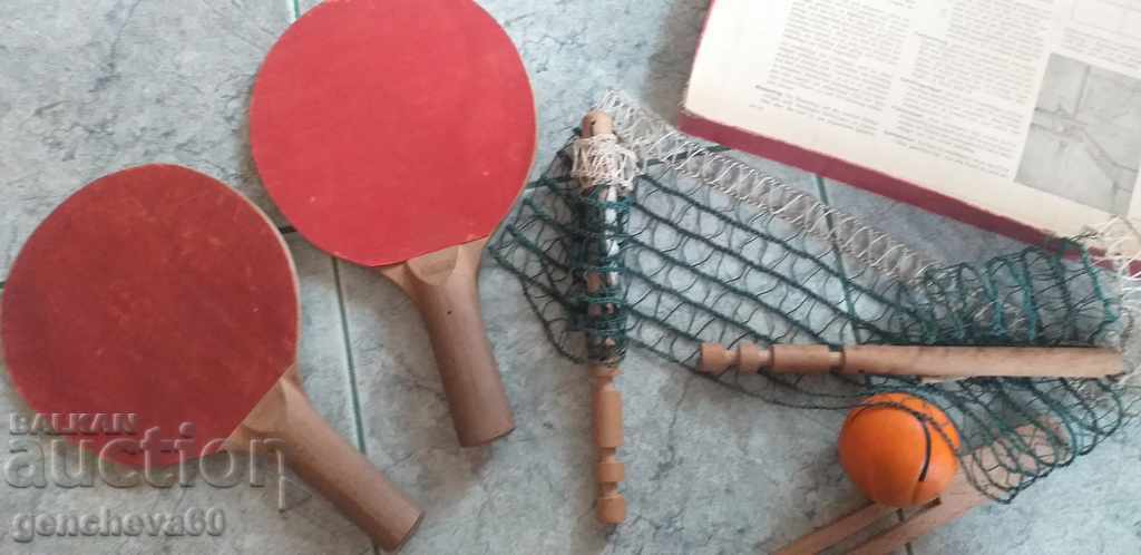 Licitație Joc vechi de tenis de masă Licitație Joc vechi de tenis de masă