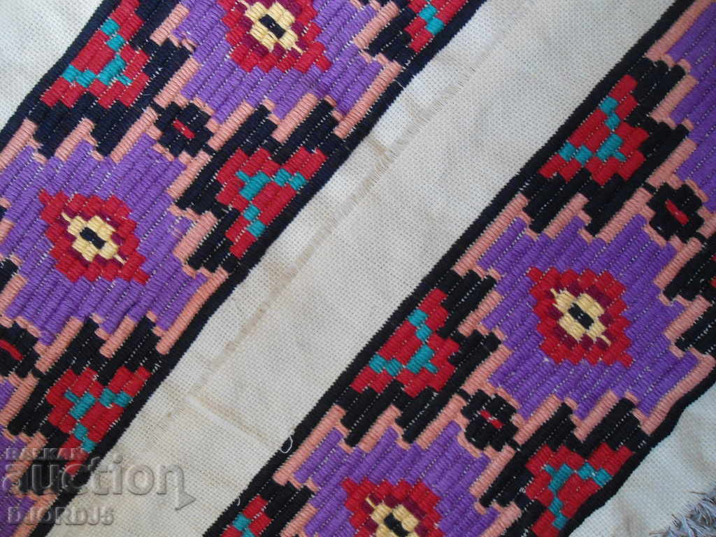 Auction Hand-sewn pillowcases, 2 pieces, folklore Auction Hand-sewn pillowcases, 2 pieces, folklore