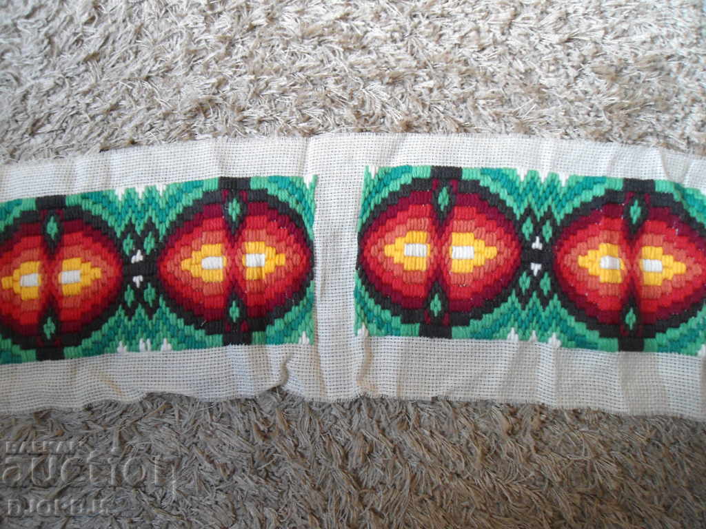 Delivery of Hand-sewn pillowcases, 2 pieces, folklore