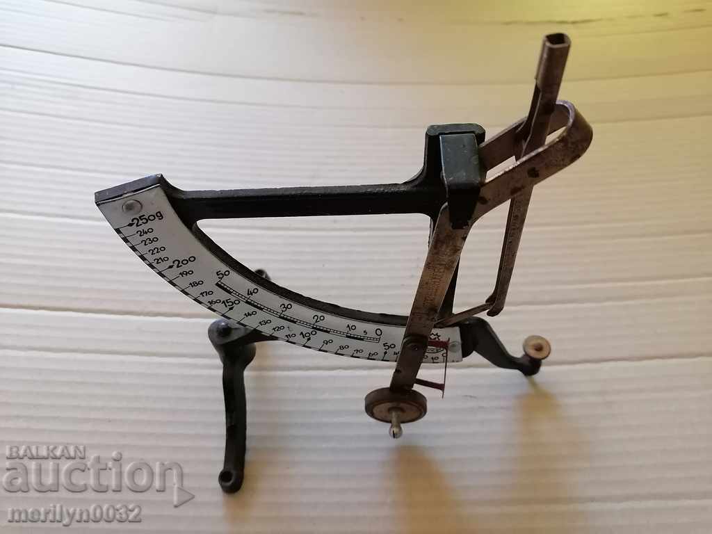 German postal scales weighing scales of the 20th century WW1 with price 67.00 BGN | € 34.26 German postal scales weighing scales of the 20th century WW1 with price 67.00 BGN | € 34.26
