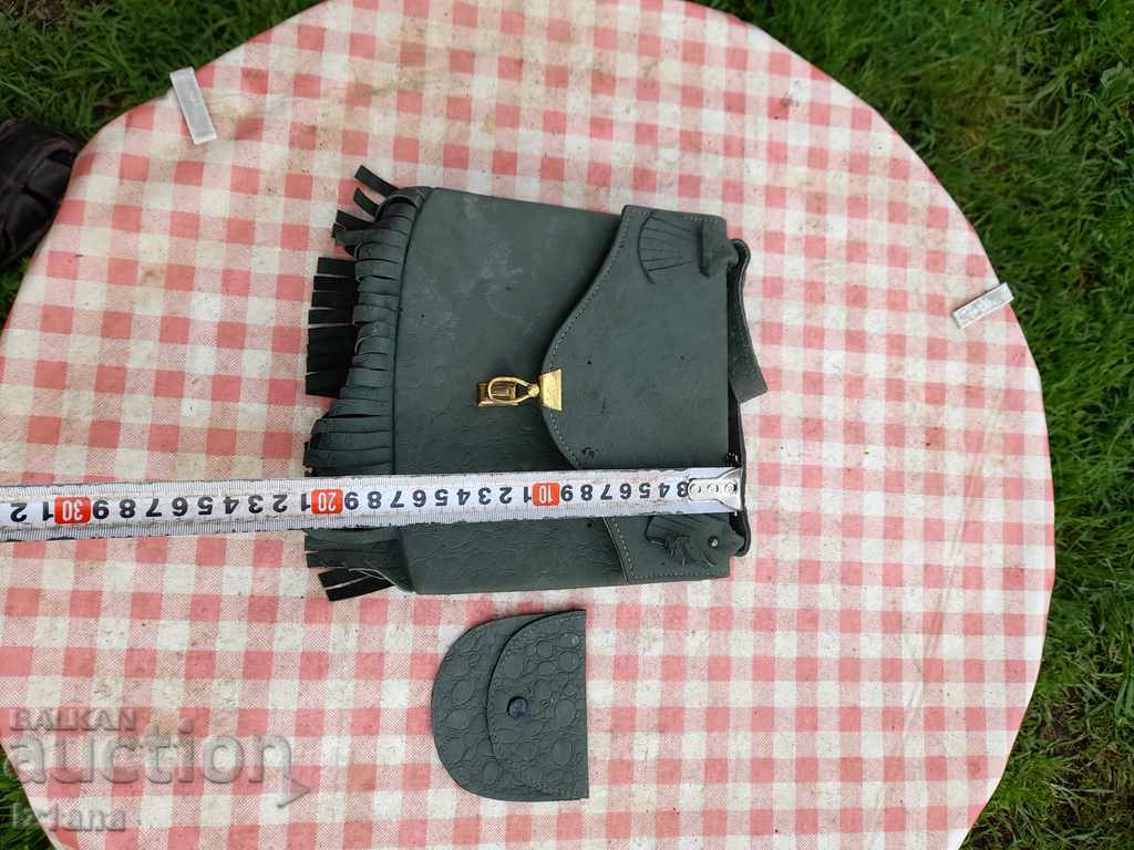 Delivery of An old LEDA handbag Delivery of An old LEDA handbag