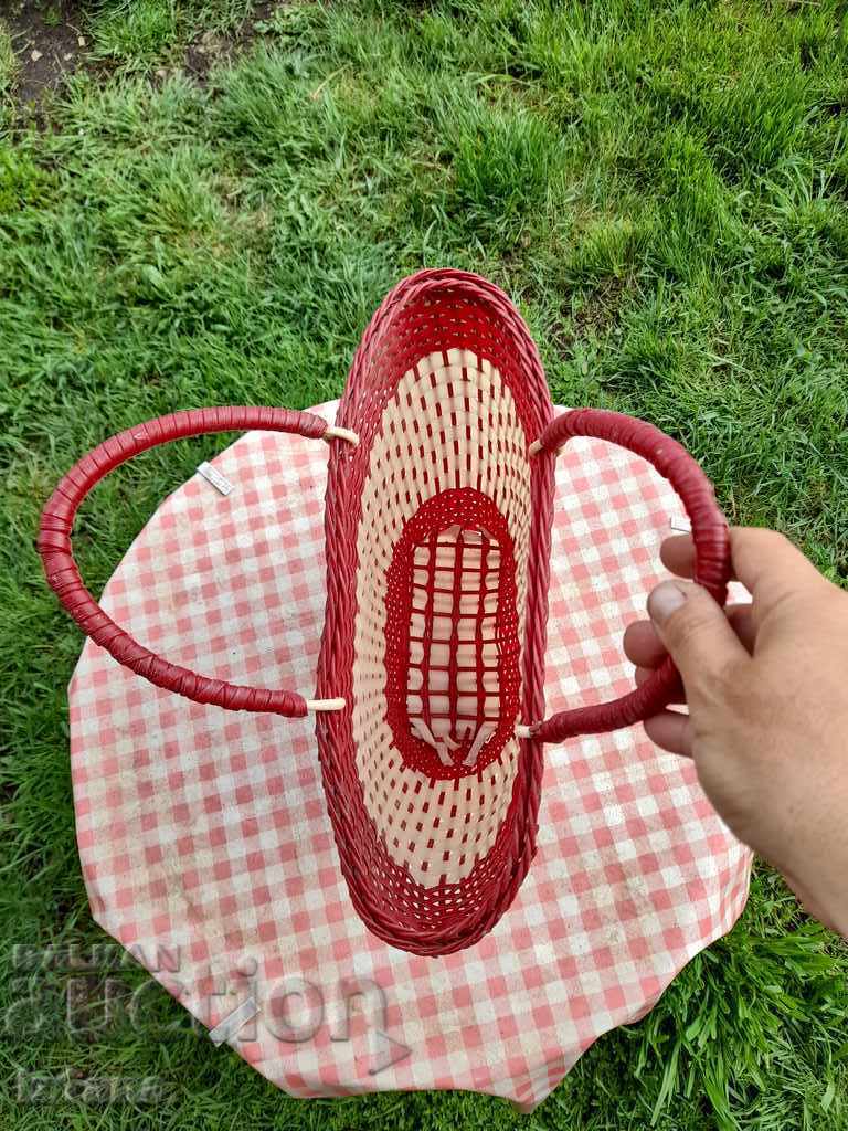 Auction Old woven bag Auction Old woven bag