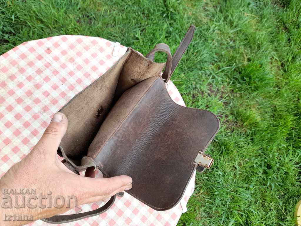 Old leather bag - 5 Old leather bag - 5