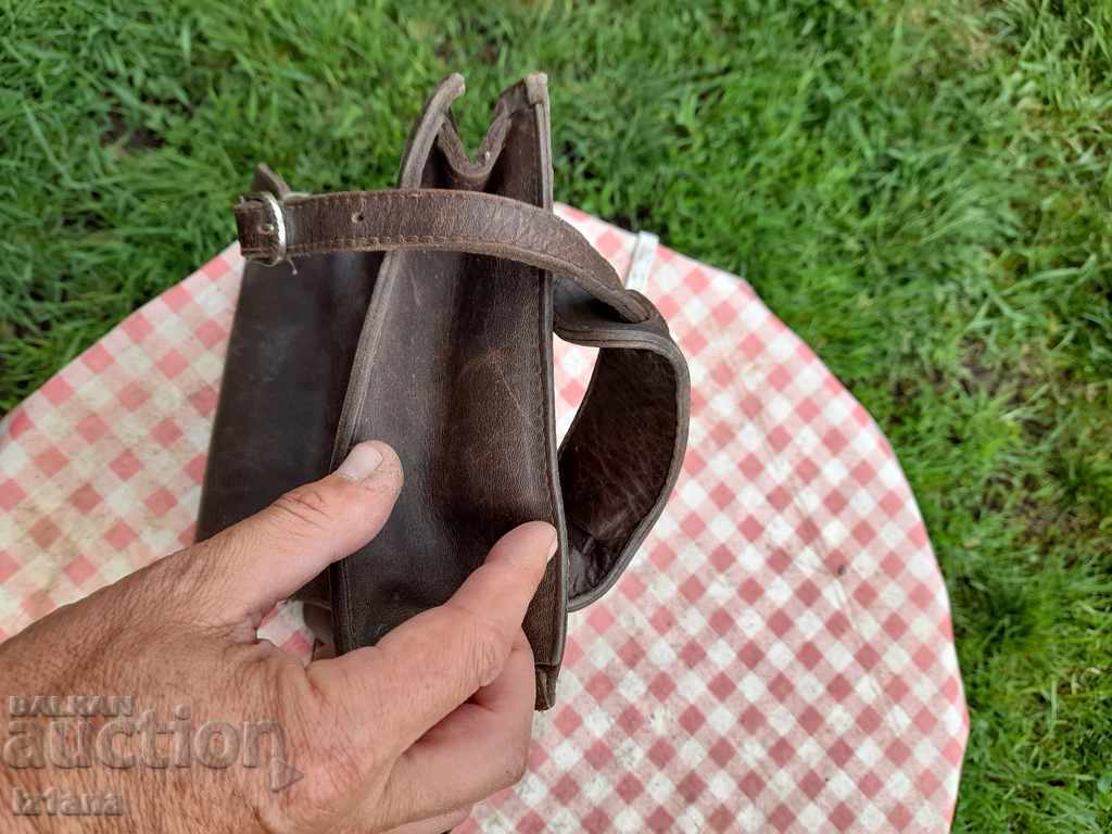 Old leather bag - 7 Old leather bag - 7