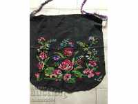 Apron-embroidered on woolen kerchief with woolen threads