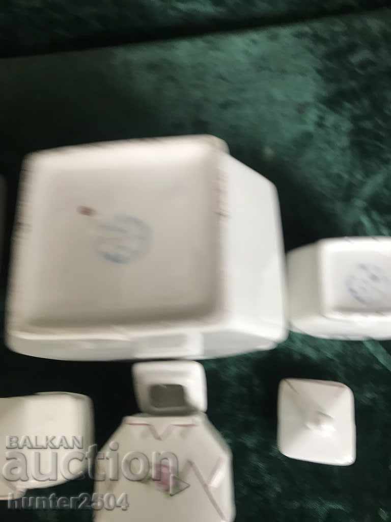 Service part - porcelain with price 59.95 BGN | € 30.65 Service part - porcelain with price 59.95 BGN | € 30.65