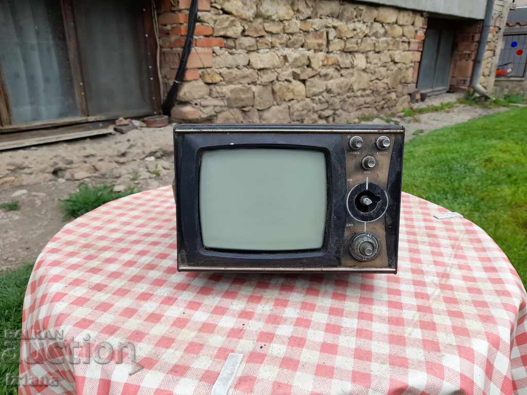 Стар телевизор,телевизорче Shiljalis 402D