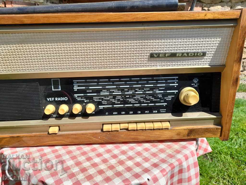 Παλιό ραδιόφωνο VEF, VEF με τιμή 75.00 BGN | € 38.35 Παλιό ραδιόφωνο VEF, VEF με τιμή 75.00 BGN | € 38.35