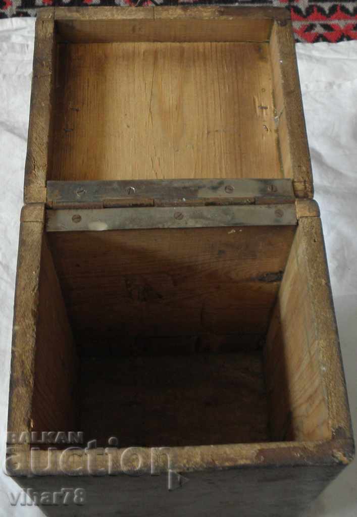 Wooden box - 6 Wooden box - 6