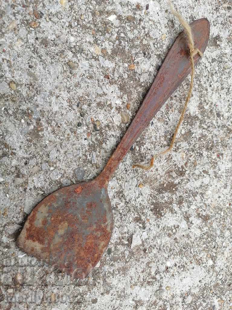 Old forged scabbard, gingerbread, gingerbread, bruises with price 19.00 BGN | € 9.71