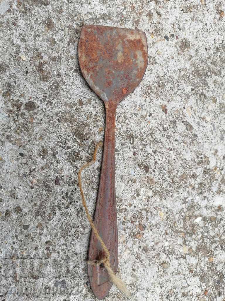 Auction  Old forged scabbard, gingerbread, gingerbread, bruises