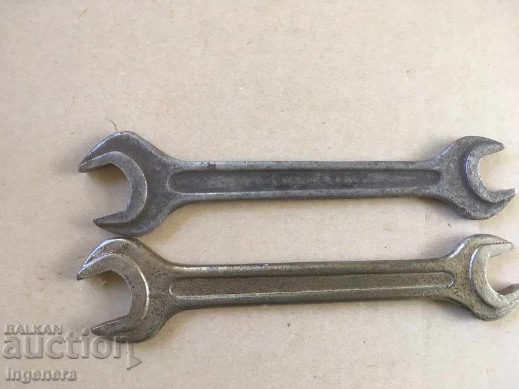 Delivery of WRENCH ANCIENT TOOL-2 PCS Delivery of WRENCH ANCIENT TOOL-2 PCS