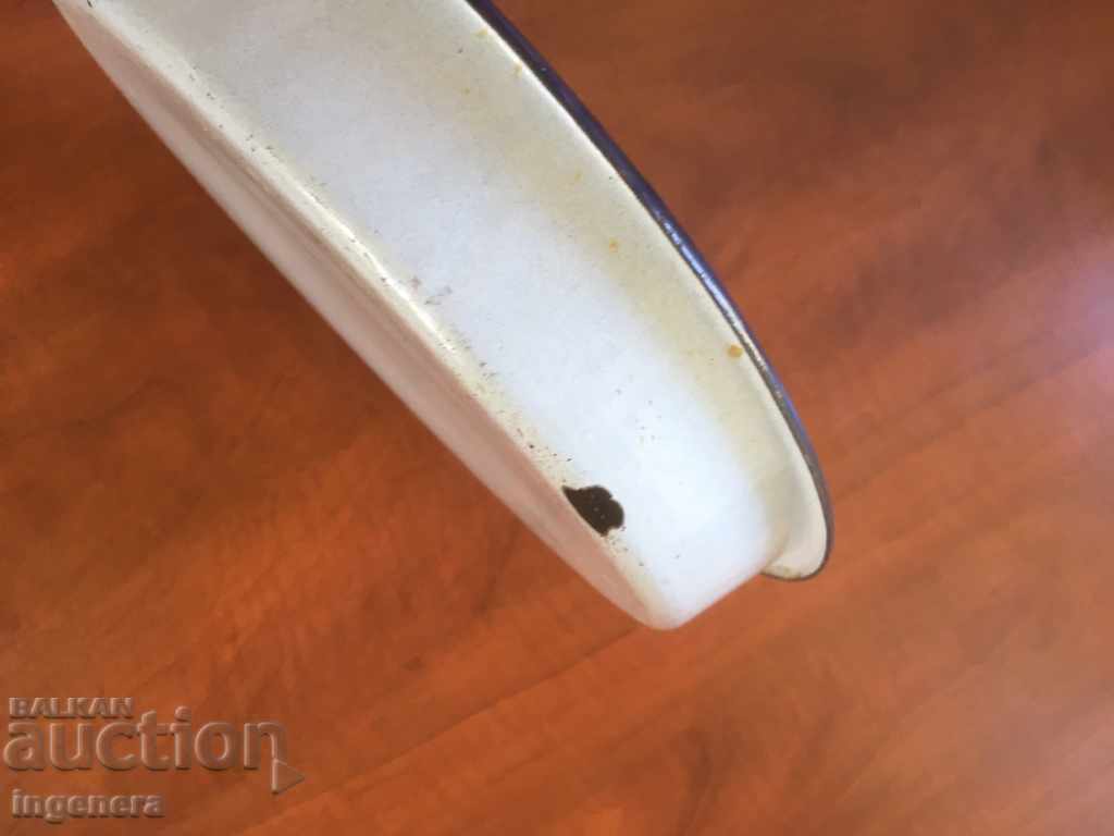 Auction PAN ENAMELED OLD FRYING DISH Auction PAN ENAMELED OLD FRYING DISH