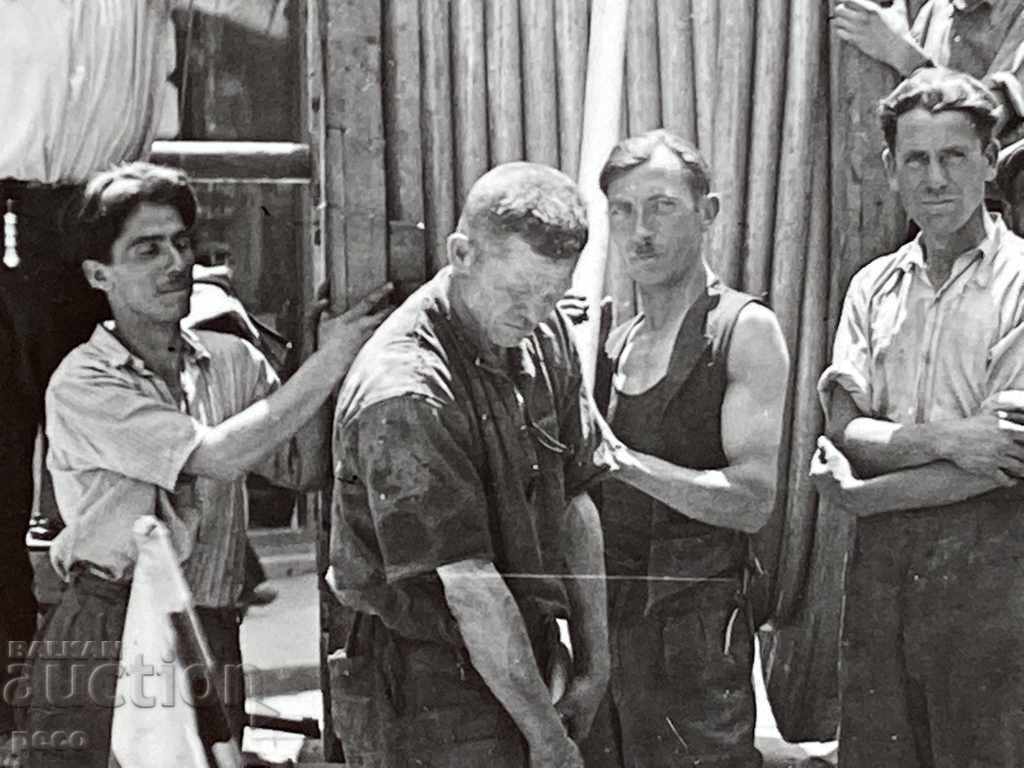 Livrarea Sofia Foto veche Alimentare cu energie electrică Livrarea Sofia Foto veche Alimentare cu energie electrică