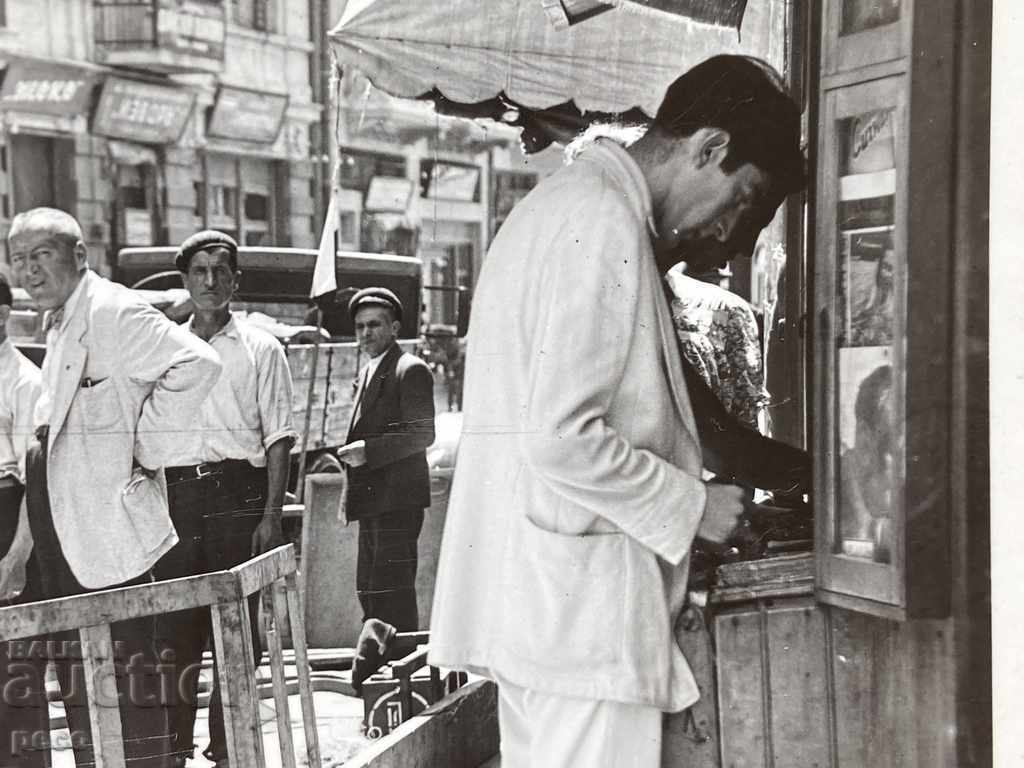 Sofia Foto veche Alimentare cu energie electrică - 5 Sofia Foto veche Alimentare cu energie electrică - 5