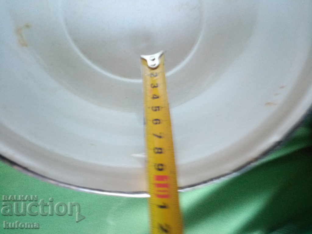 Auction Enameled bowl Auction Enameled bowl