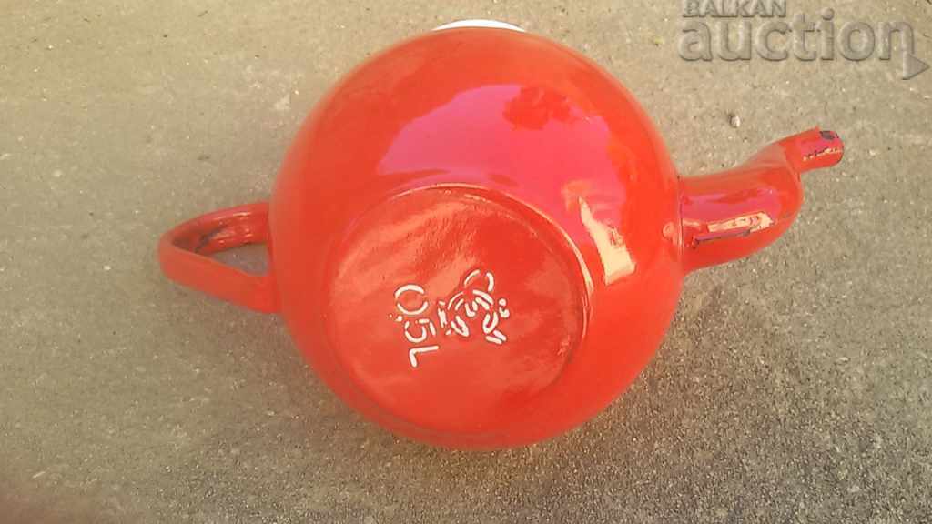 GREAT LITTLE RED enameled teapot 60s - 6 GREAT LITTLE RED enameled teapot 60s - 6