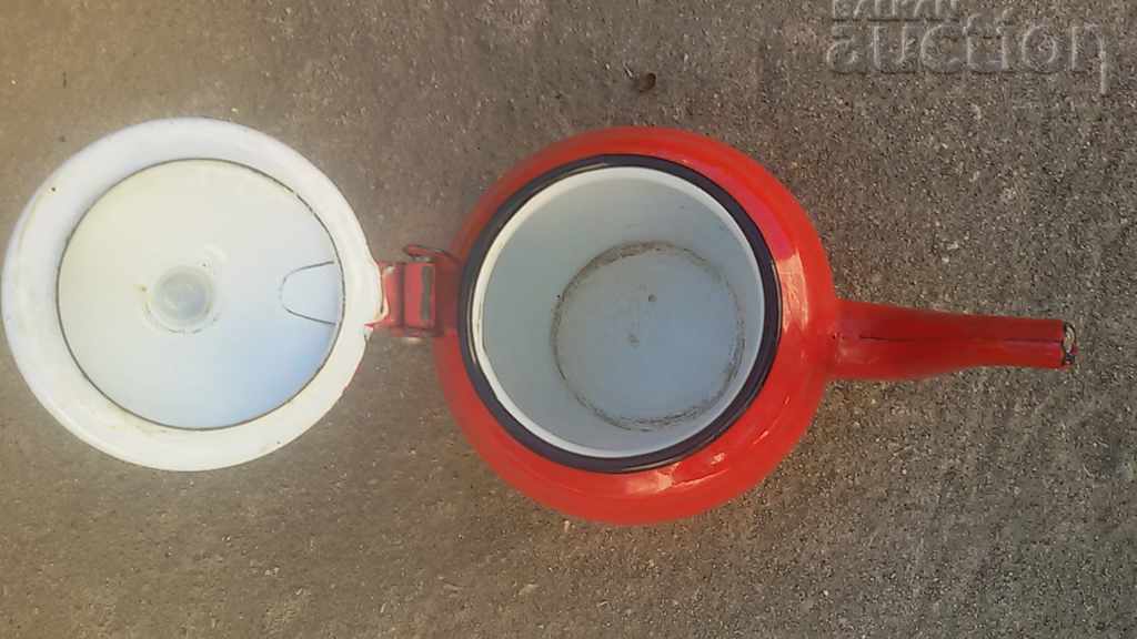 GREAT LITTLE RED enameled teapot 60s - 7 GREAT LITTLE RED enameled teapot 60s - 7