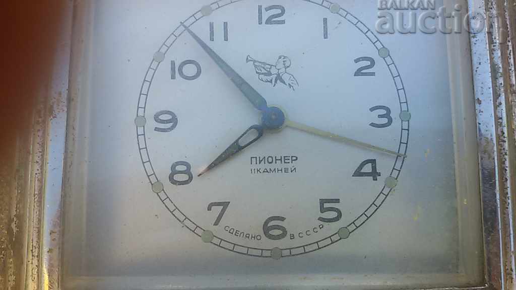 Доставка на часовник ПИОНЕР Доставка на часовник ПИОНЕР