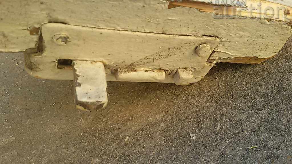 Delivery of antique lock with key