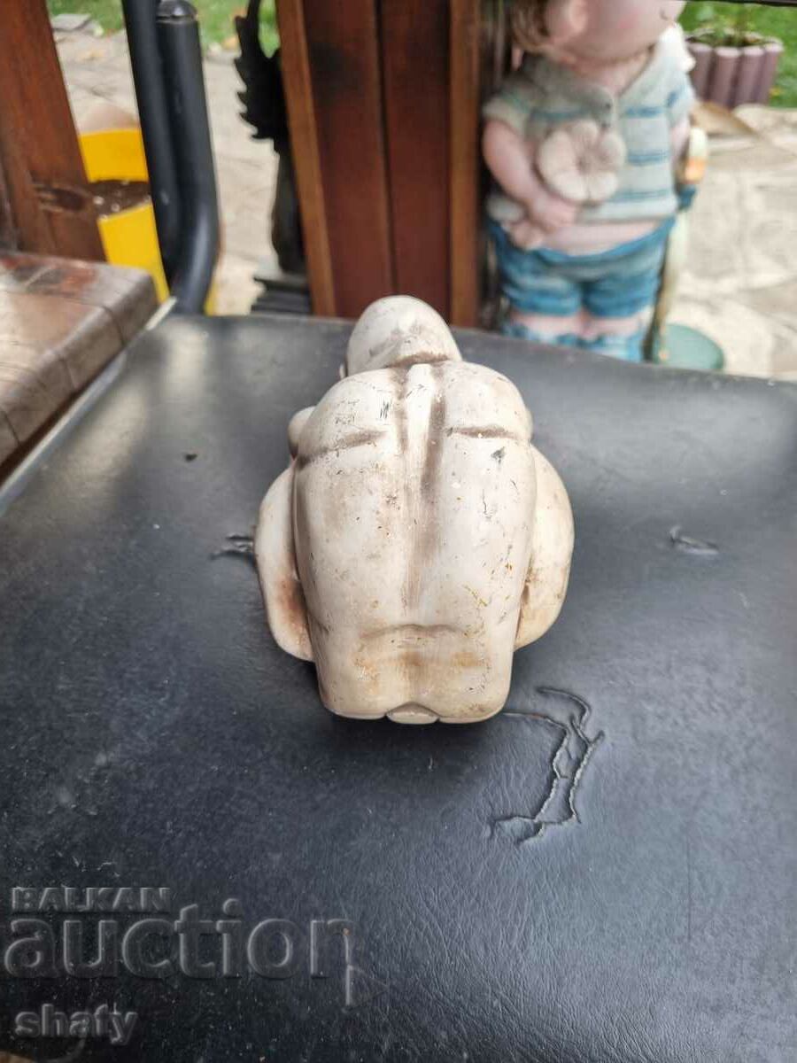 Auction  Old statue. Figure