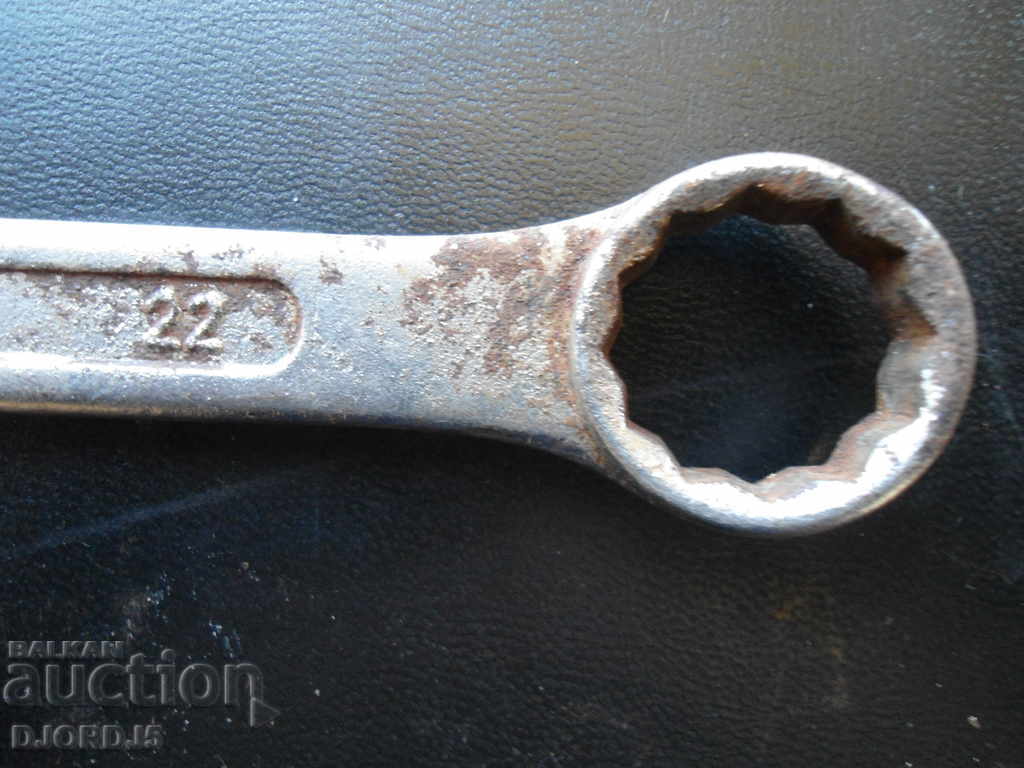 Стар ключ 22-22, CHROM-VANADIUM, DIN 3113 с цена 3.00 лв. | € 1.53 Стар ключ 22-22, CHROM-VANADIUM, DIN 3113 с цена 3.00 лв. | € 1.53