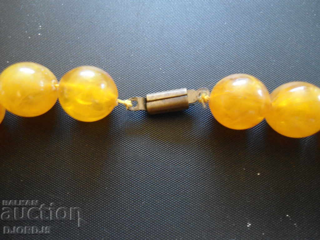 Παλιό κολιέ και βραχιόλι με τιμή 10.00 BGN | € 5.11