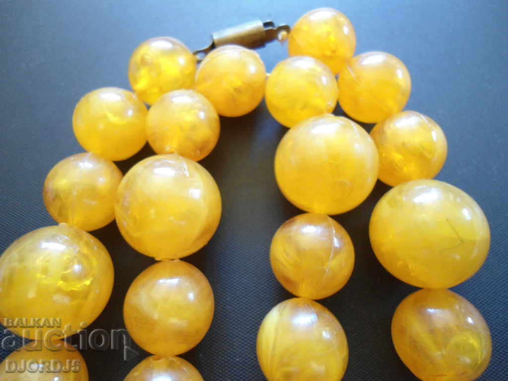 Παράδοση Παλιό κολιέ και βραχιόλι