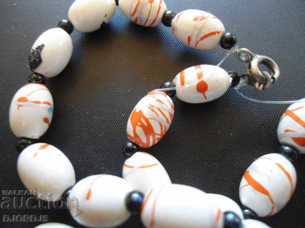 Delivery of Old necklace Delivery of Old necklace