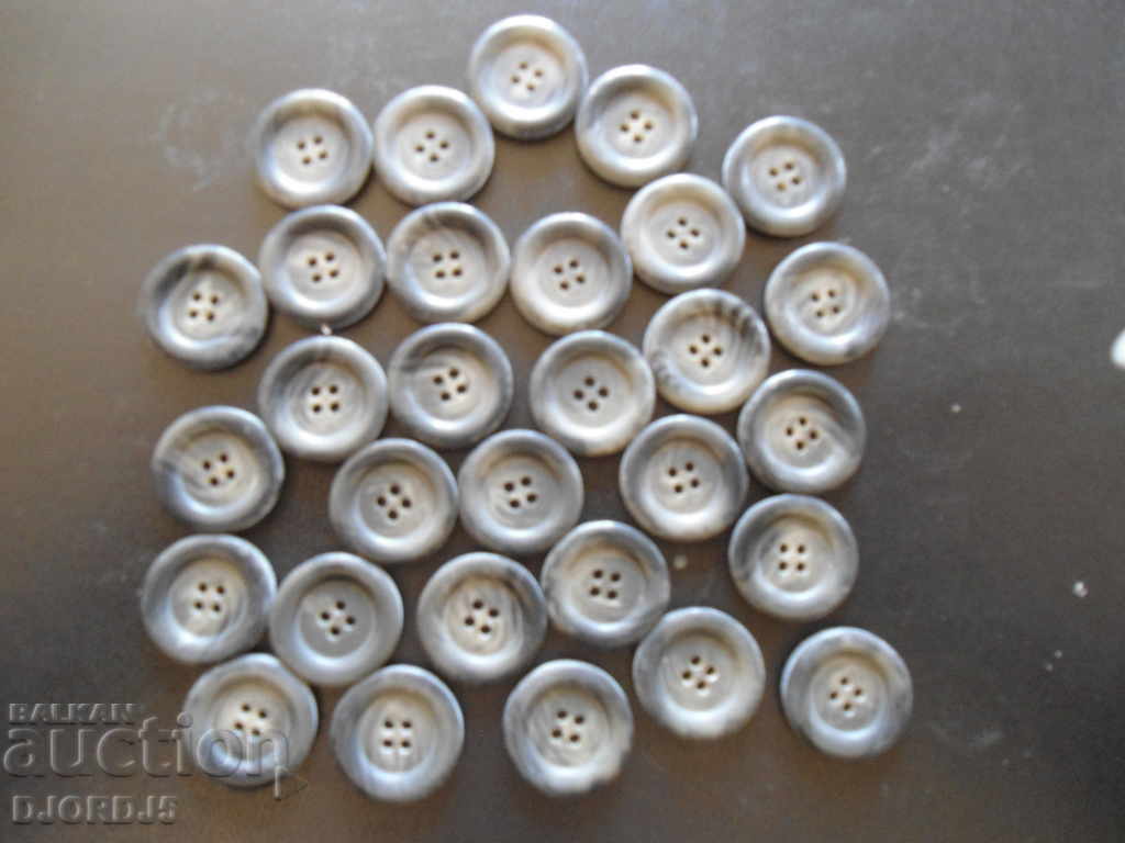 Παράδοση Πολλά παλιά κουμπιά Παράδοση Πολλά παλιά κουμπιά