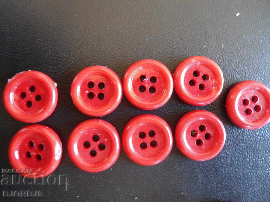 Παράδοση Πολλά παλιά κουμπιά Παράδοση Πολλά παλιά κουμπιά