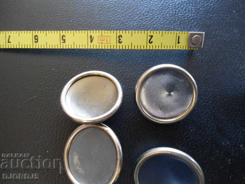 Lot of old buttons - 5 Lot of old buttons - 5