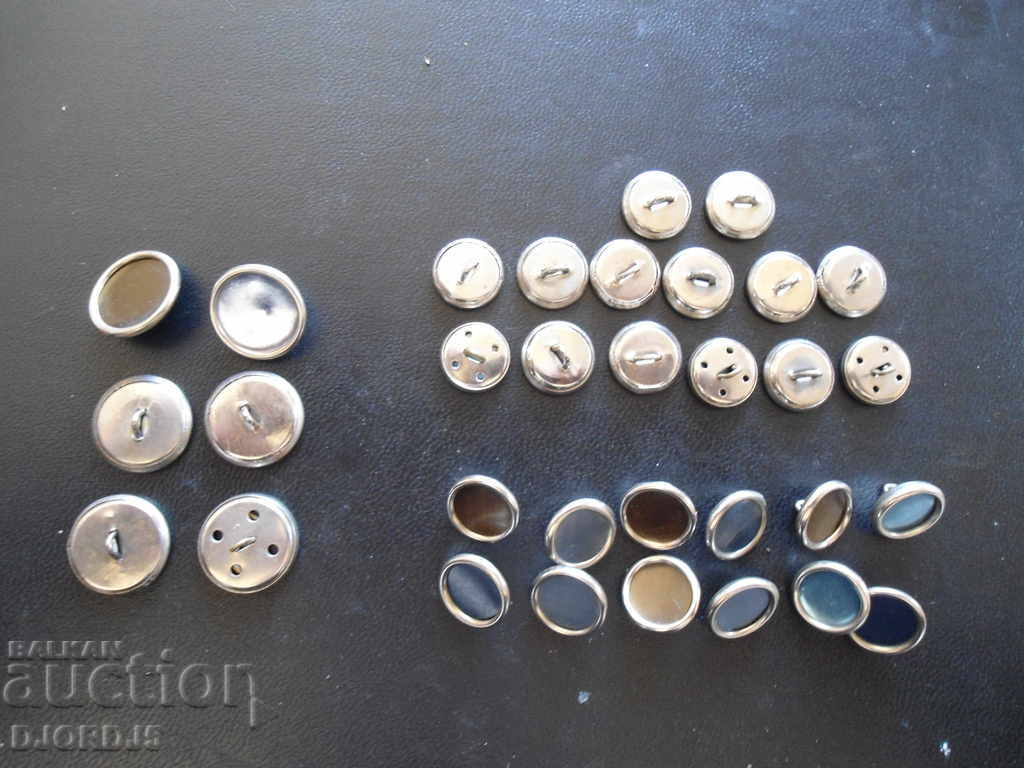 Lot of old buttons - 6 Lot of old buttons - 6