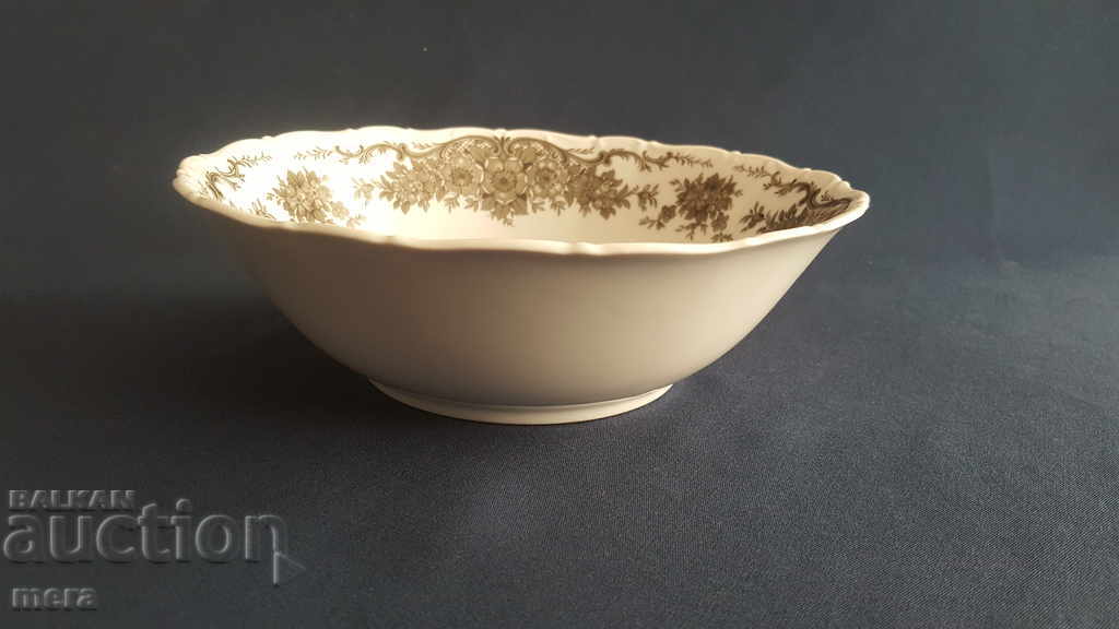 Delivery of Large old porcelain bowl - Bavaria Delivery of Large old porcelain bowl - Bavaria