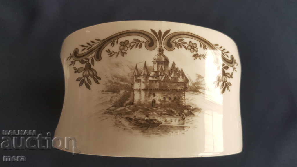 Delivery of Old porcelain table heating stand - Bavaria Delivery of Old porcelain table heating stand - Bavaria