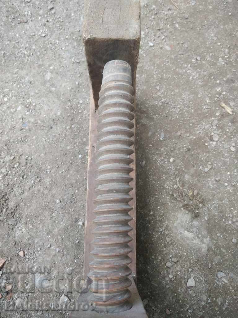 Old wooden carpenter's clamp - 5 Old wooden carpenter's clamp - 5