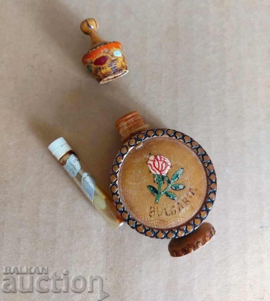 SOC WOODEN MUSCAL MUSCAL ROSE OIL