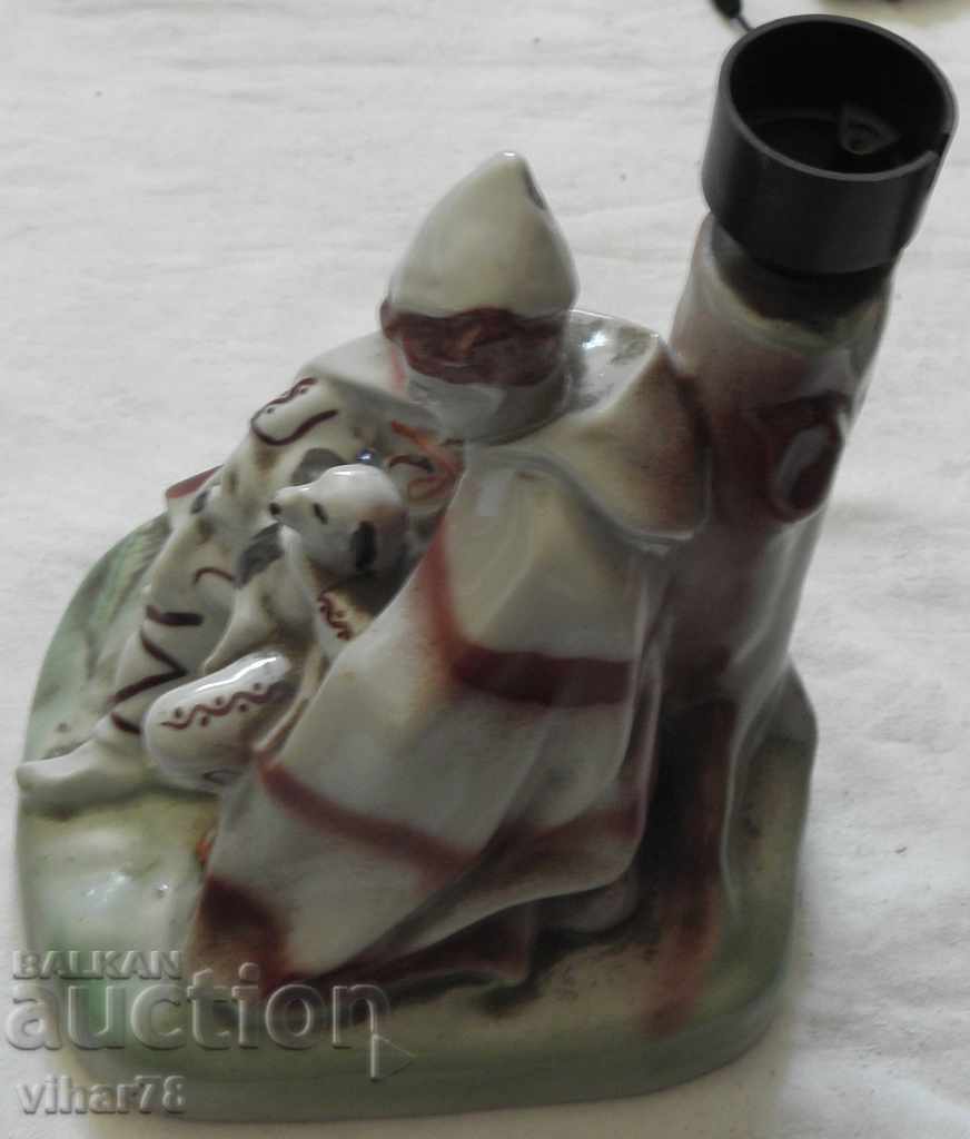 An old porcelain lamp - 7 An old porcelain lamp - 7