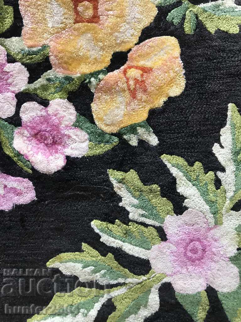 Cover, plush tablecloth, 57/100 cm with price 39.95 BGN | € 20.43 Cover, plush tablecloth, 57/100 cm with price 39.95 BGN | € 20.43